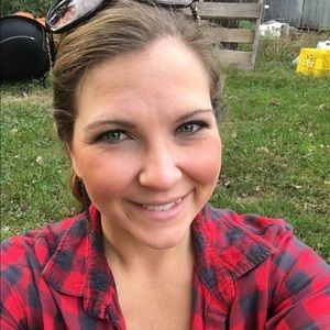 Meet your Posher, Michele